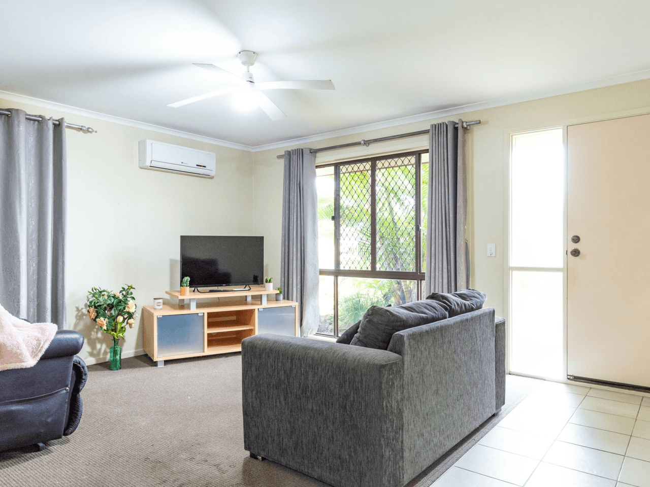 88 Forestwood Street, CRESTMEAD, QLD 4132