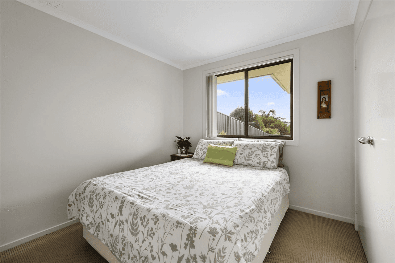 14 &amp; 14A Booyong Avenue, ULLADULLA, NSW 2539