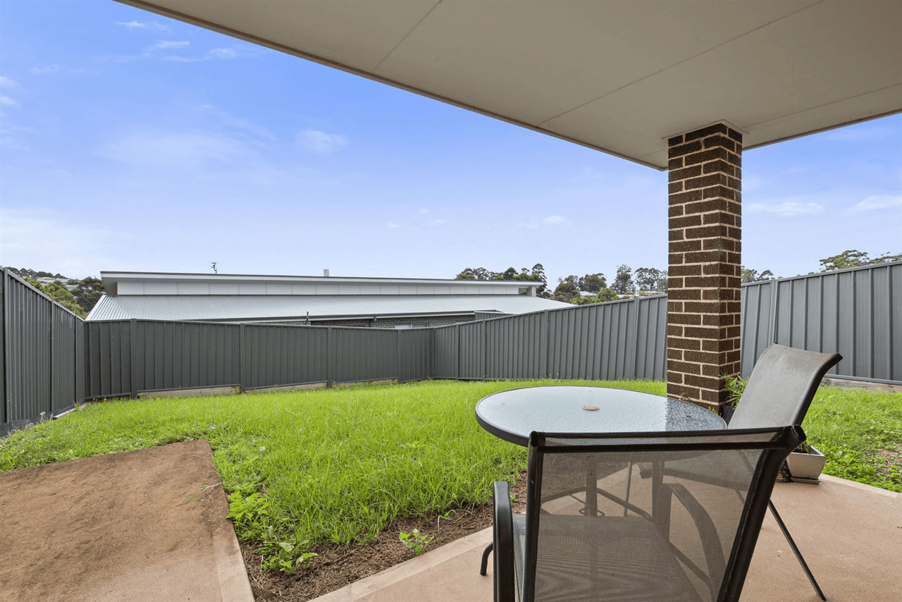 14 &amp; 14A Booyong Avenue, ULLADULLA, NSW 2539