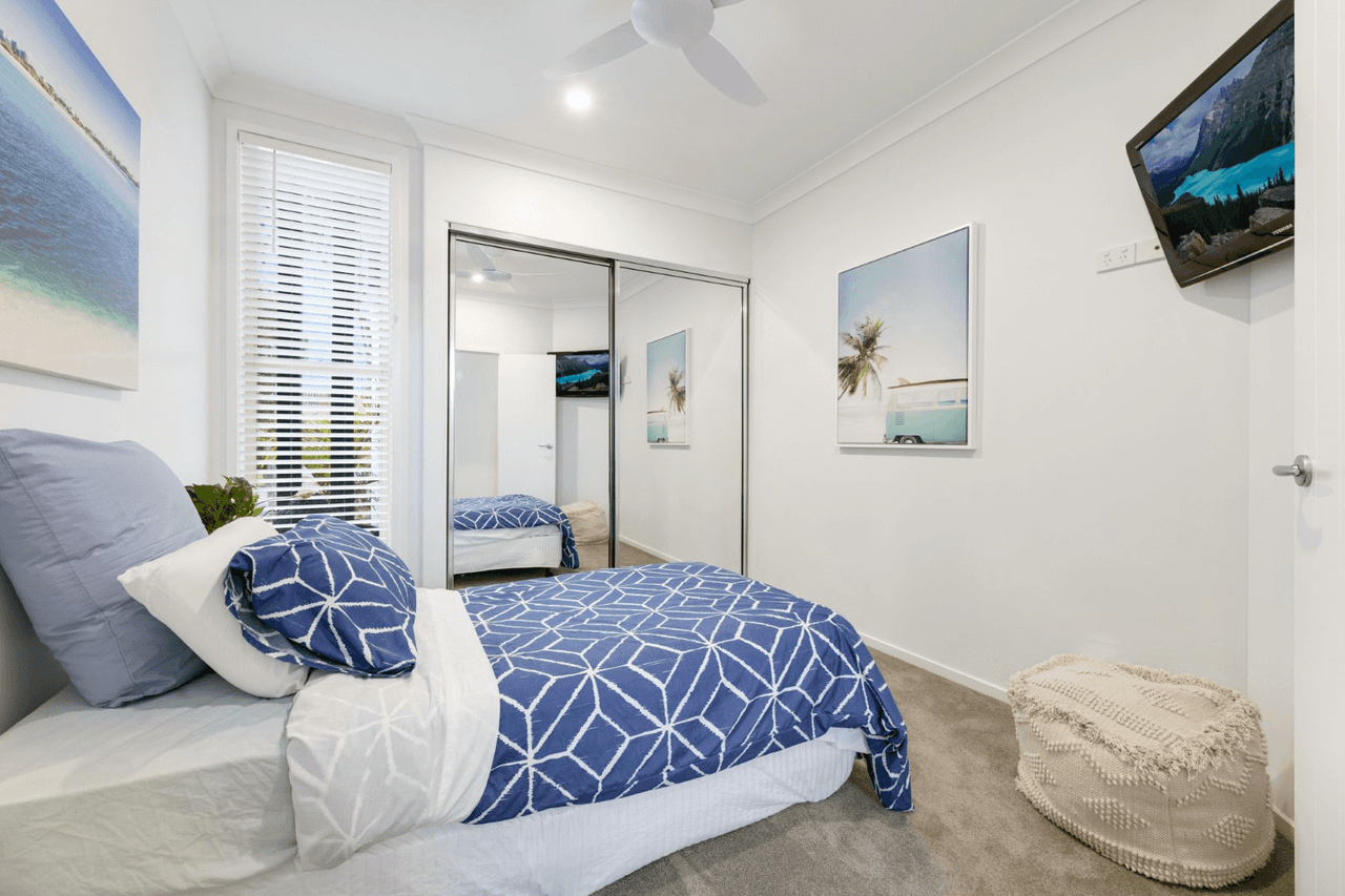 104 Mahogany Drive, PELICAN WATERS, QLD 4551