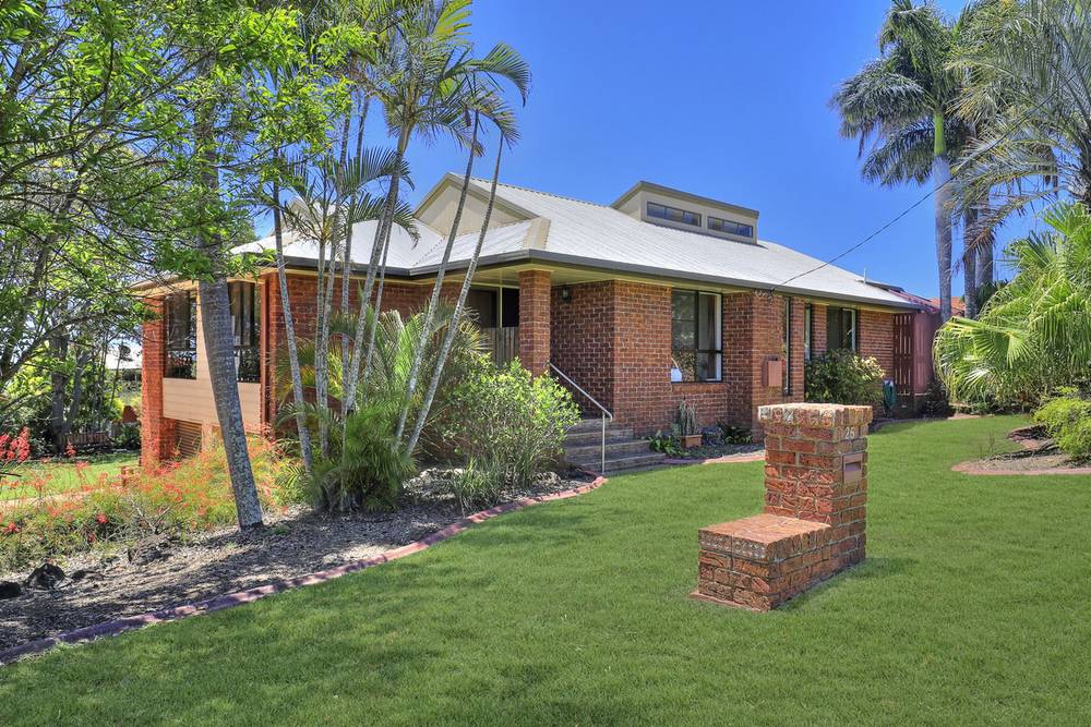 25 Linden Crescent, QUNABA, QLD 4670