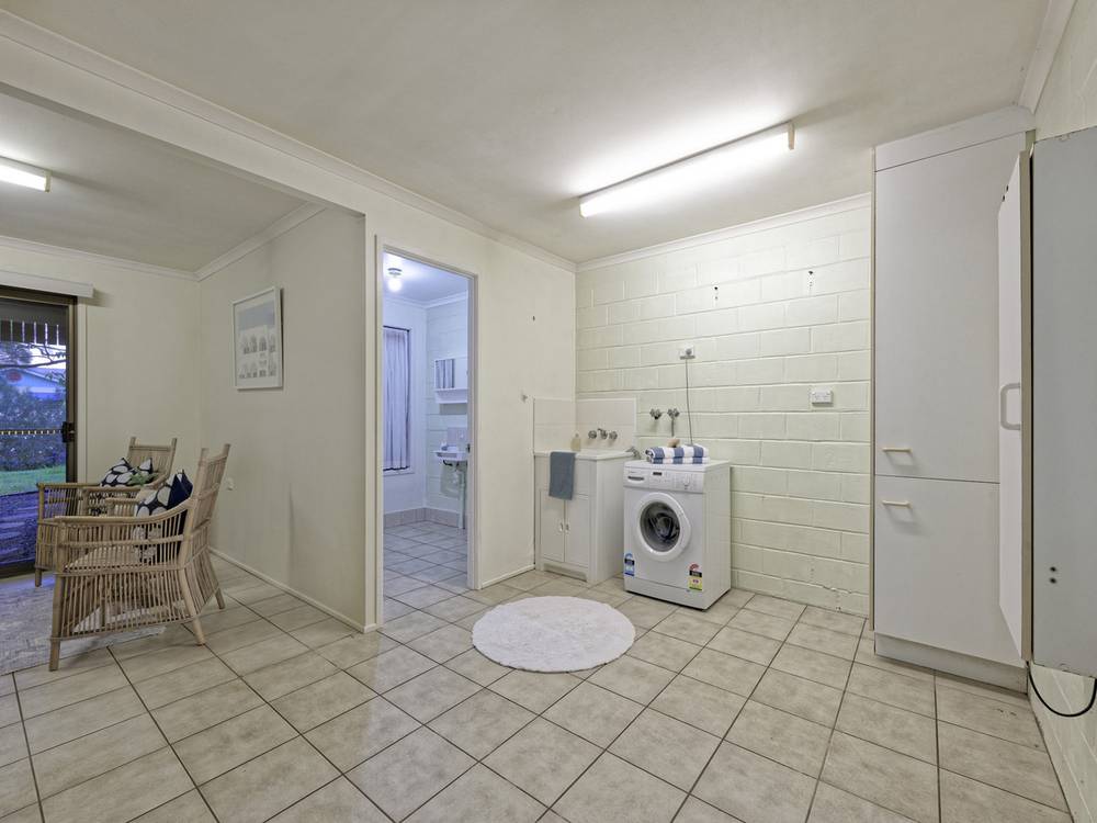 25 Linden Crescent, QUNABA, QLD 4670