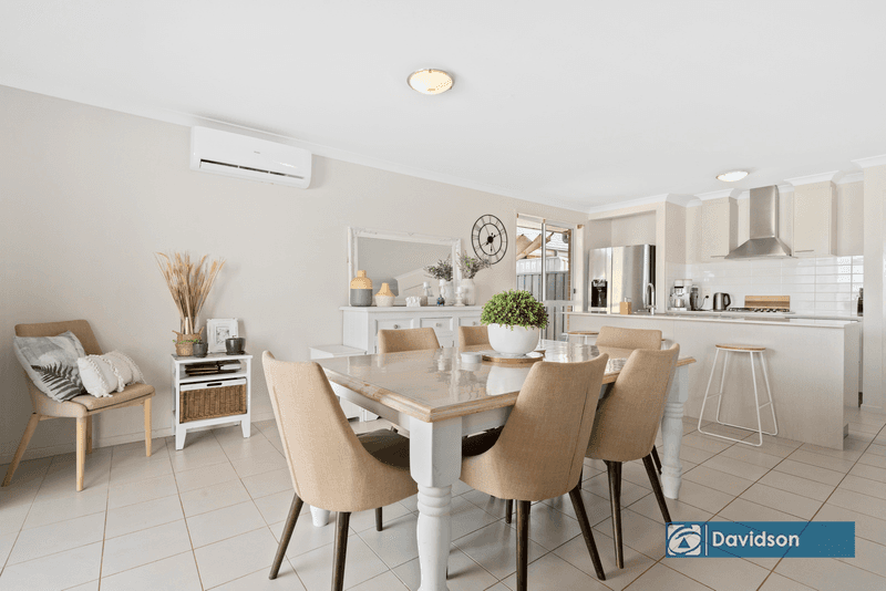 33 & 33A Jubilee Cct, ROSEMEADOW, NSW 2560