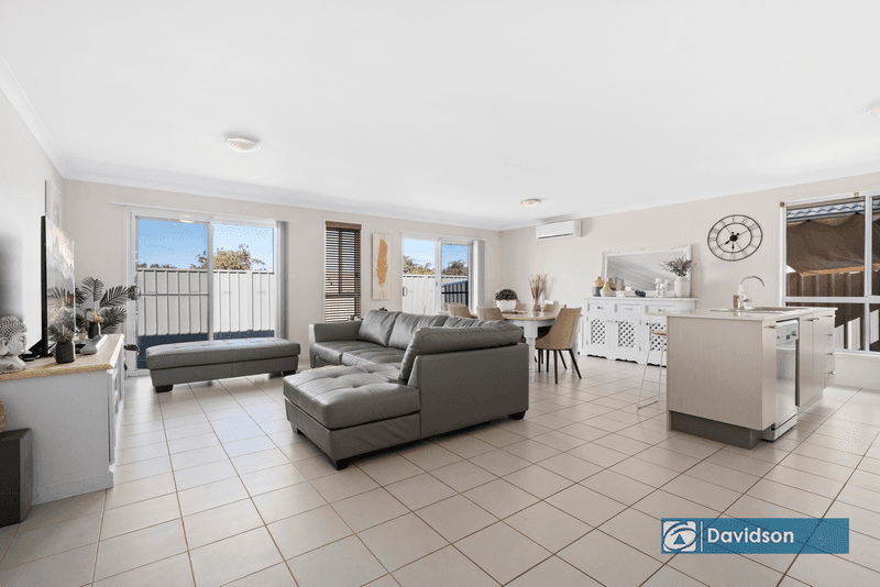 33 & 33A Jubilee Cct, ROSEMEADOW, NSW 2560