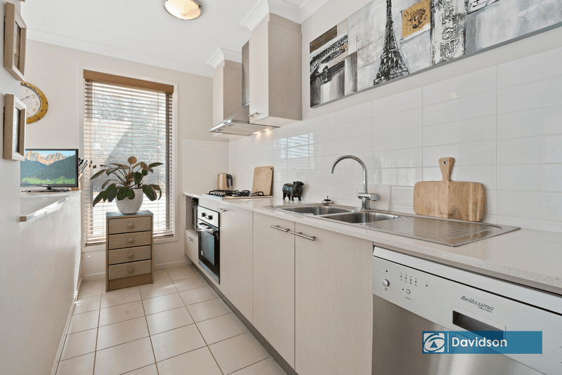 33 & 33A Jubilee Cct, ROSEMEADOW, NSW 2560