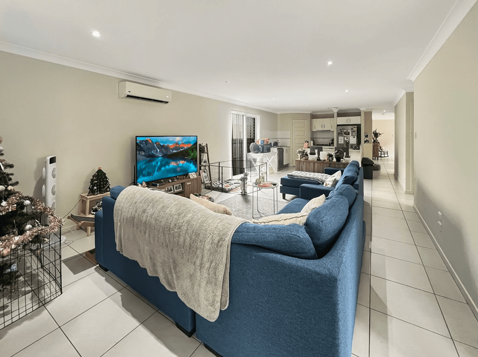 17 Glorious Promenade, Redbank Plains, QLD 4301