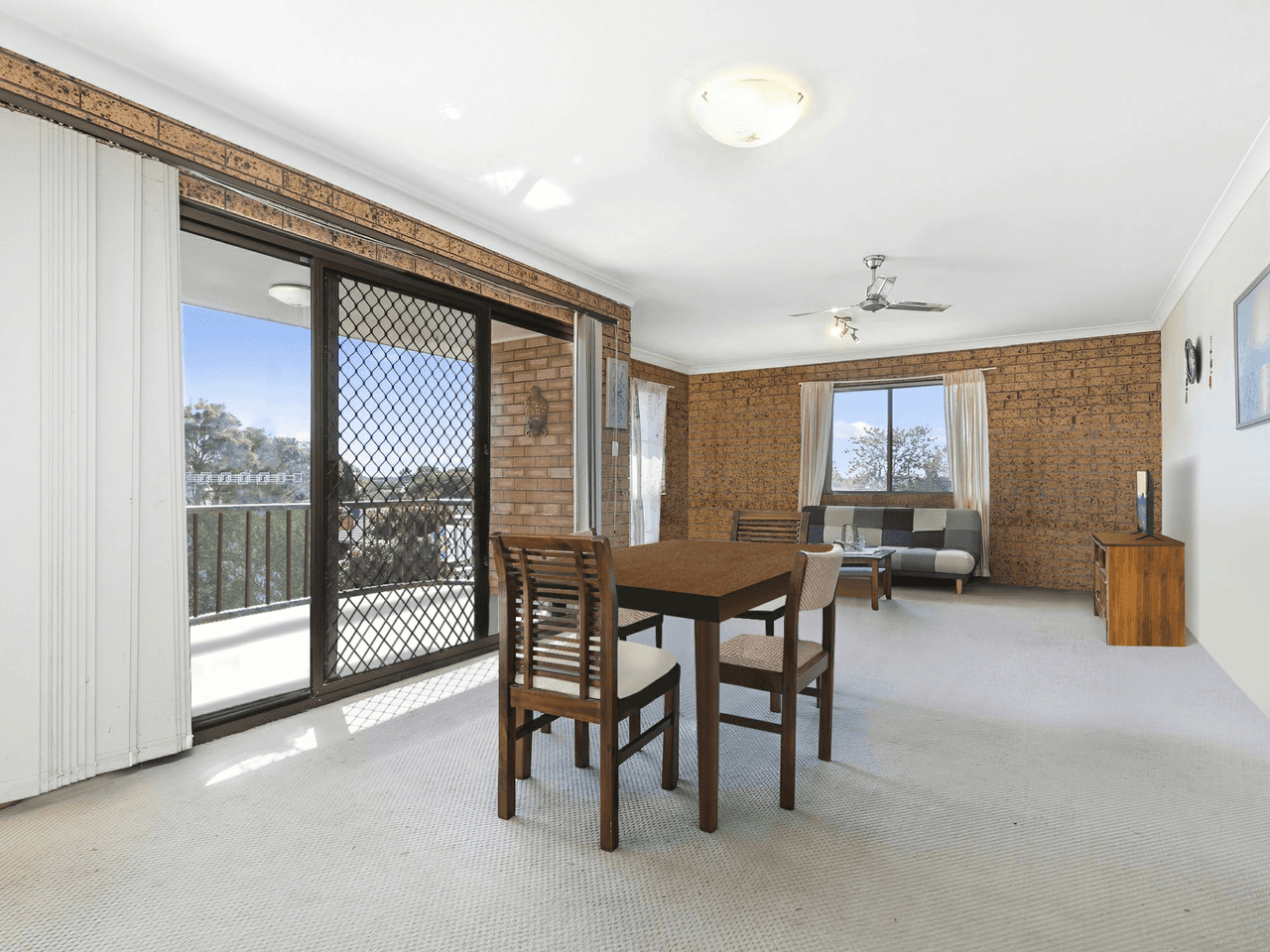 4/27 Solander Esplanade, BANKSIA BEACH, QLD 4507