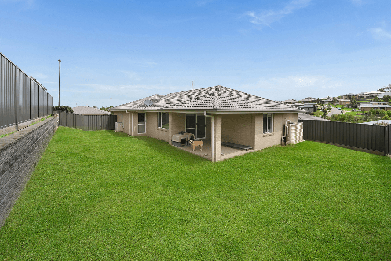 64 Blackwood Circuit, Cameron Park, NSW 2285