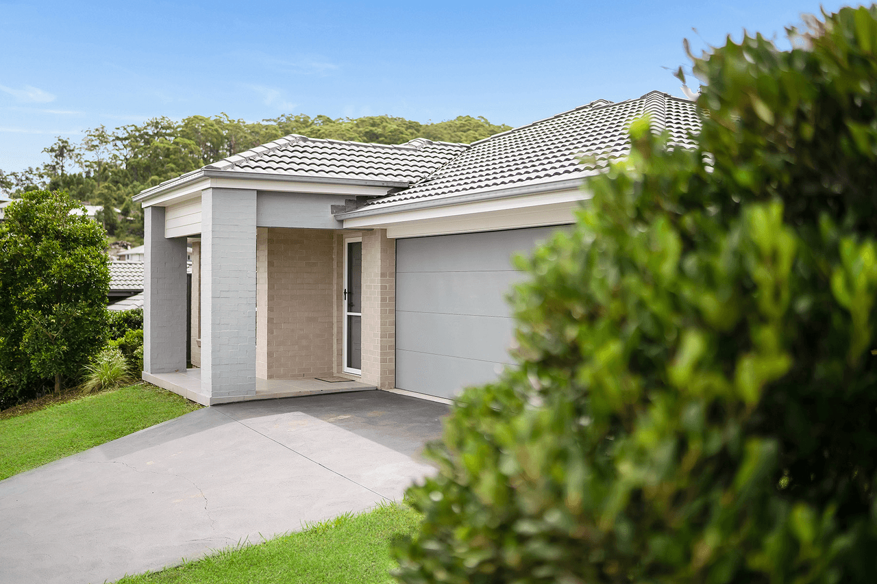 64 Blackwood Circuit, Cameron Park, NSW 2285