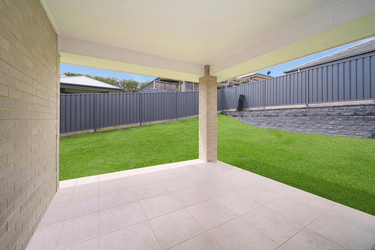 64 Blackwood Circuit, Cameron Park, NSW 2285