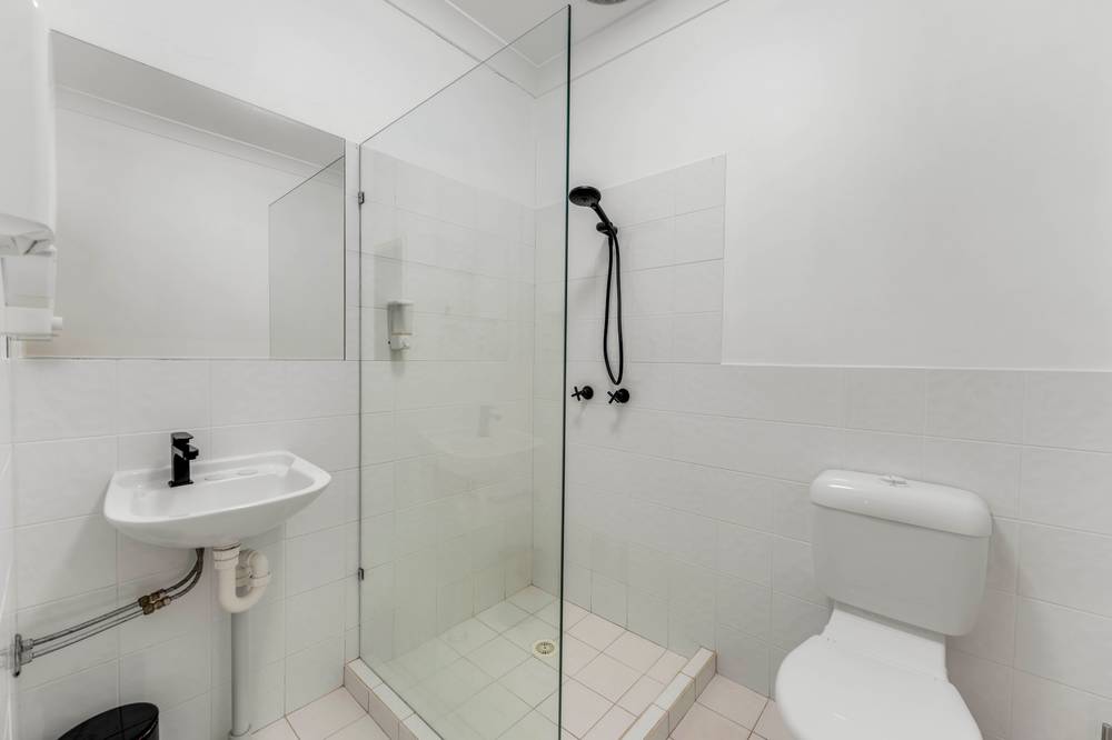33 Morton Street, CHINDERAH, NSW 2487