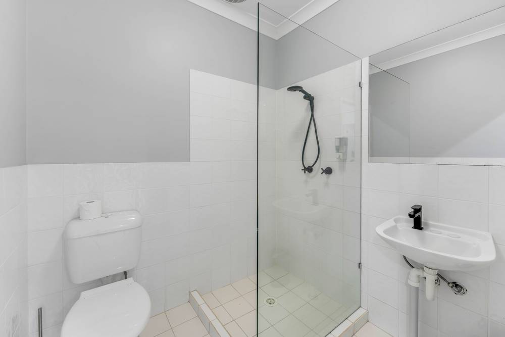 33 Morton Street, CHINDERAH, NSW 2487