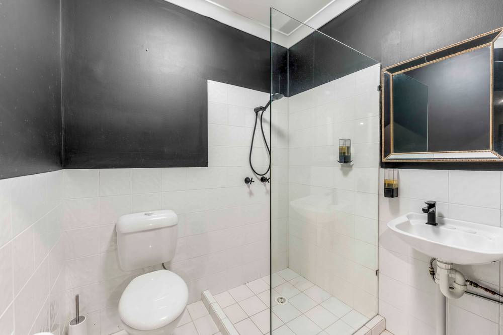 33 Morton Street, CHINDERAH, NSW 2487
