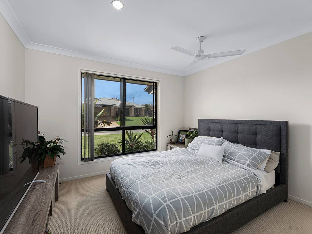 19 & 21  Wattle Crescent, RACEVIEW, QLD 4305
