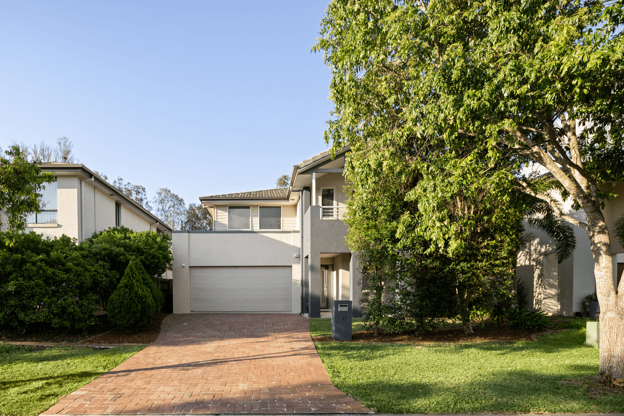 11 Crowcombe Place, Carseldine, QLD 4034