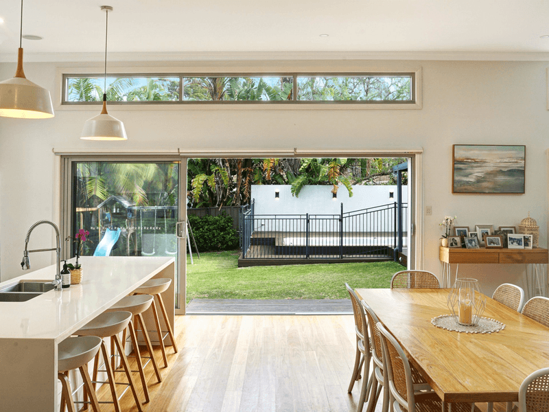 98 Caringbah Road, CARINGBAH SOUTH, NSW 2229