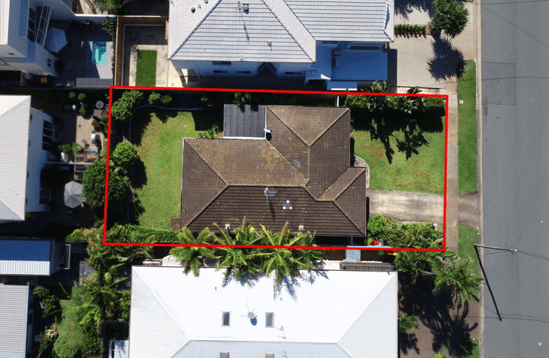 26 Mawarra Street, CHEVRON ISLAND, QLD 4217