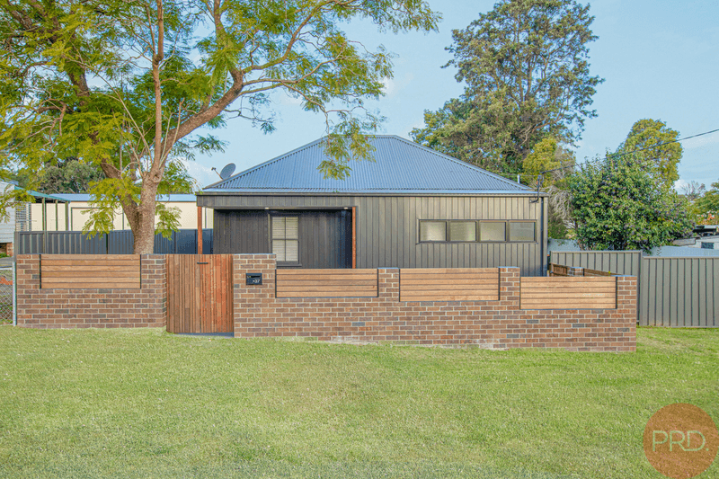 37 Hunter Street, GRETA, NSW 2334