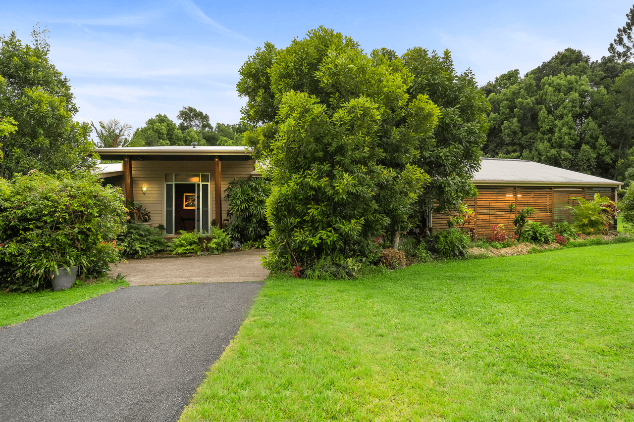 2 Getup Close, CURRUMBIN VALLEY, QLD 4223