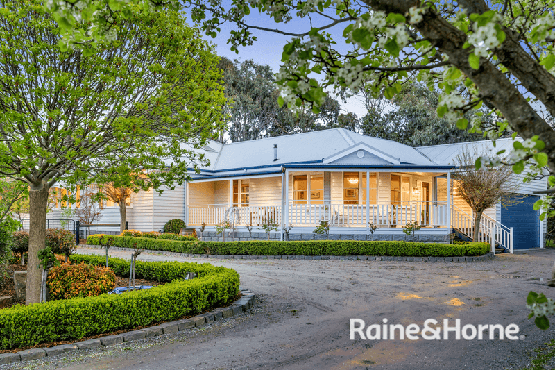 12 Glenton Court, GISBORNE, VIC 3437