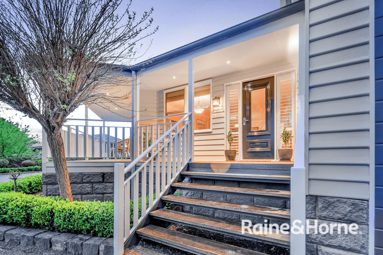 12 Glenton Court, GISBORNE, VIC 3437