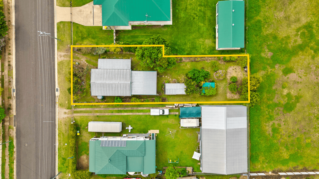 14 Edward Street, ESK, QLD 4312