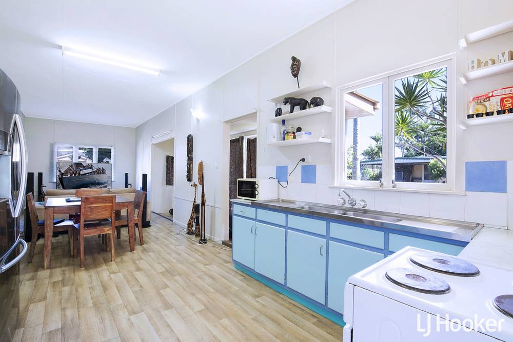 30 Windsor Place, DECEPTION BAY, QLD 4508