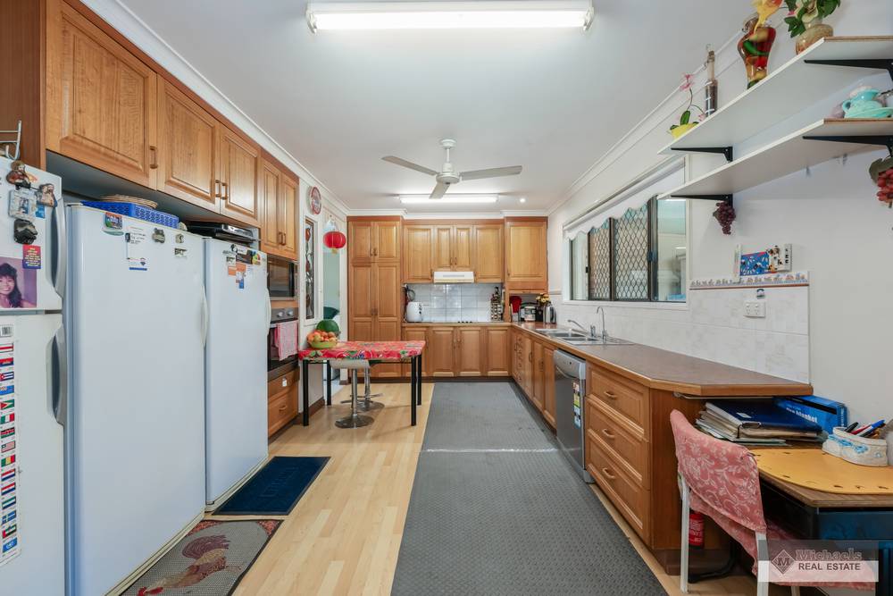 838 Wallaville Goondoon Road, DELAN, QLD 4671