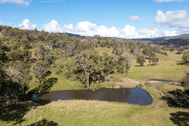 93 Armidale Gully Road, ARMIDALE, NSW 2350