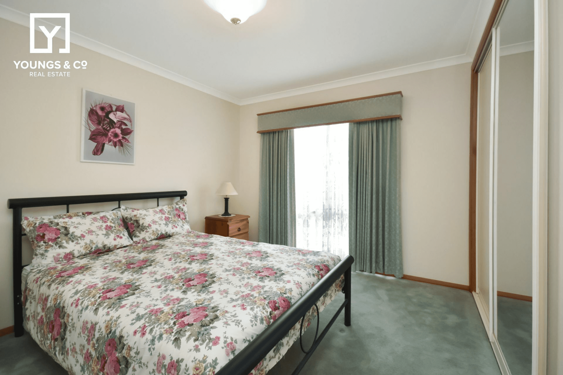 7 Hepburn Pl, Kialla, VIC 3631