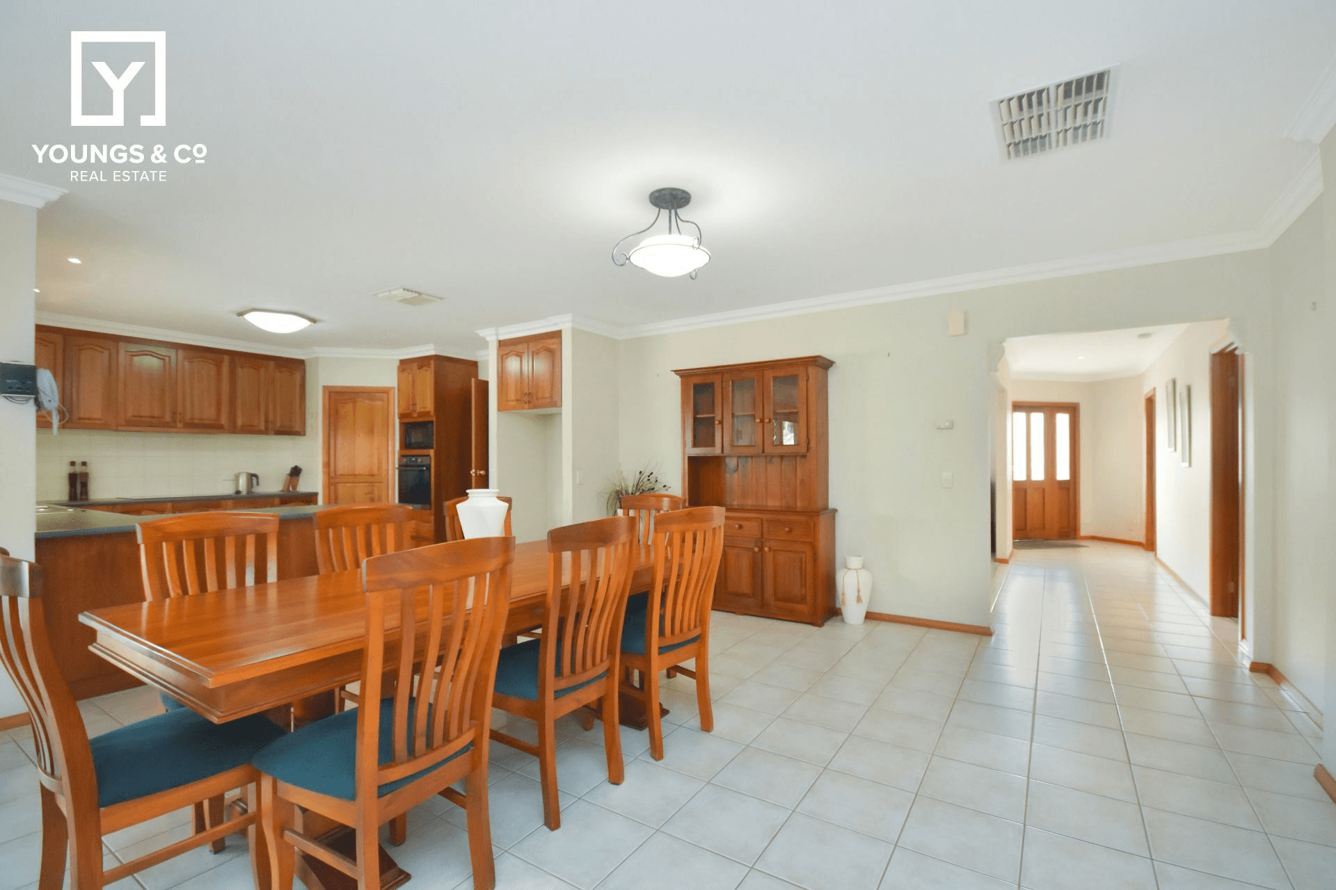 7 Hepburn Pl, Kialla, VIC 3631