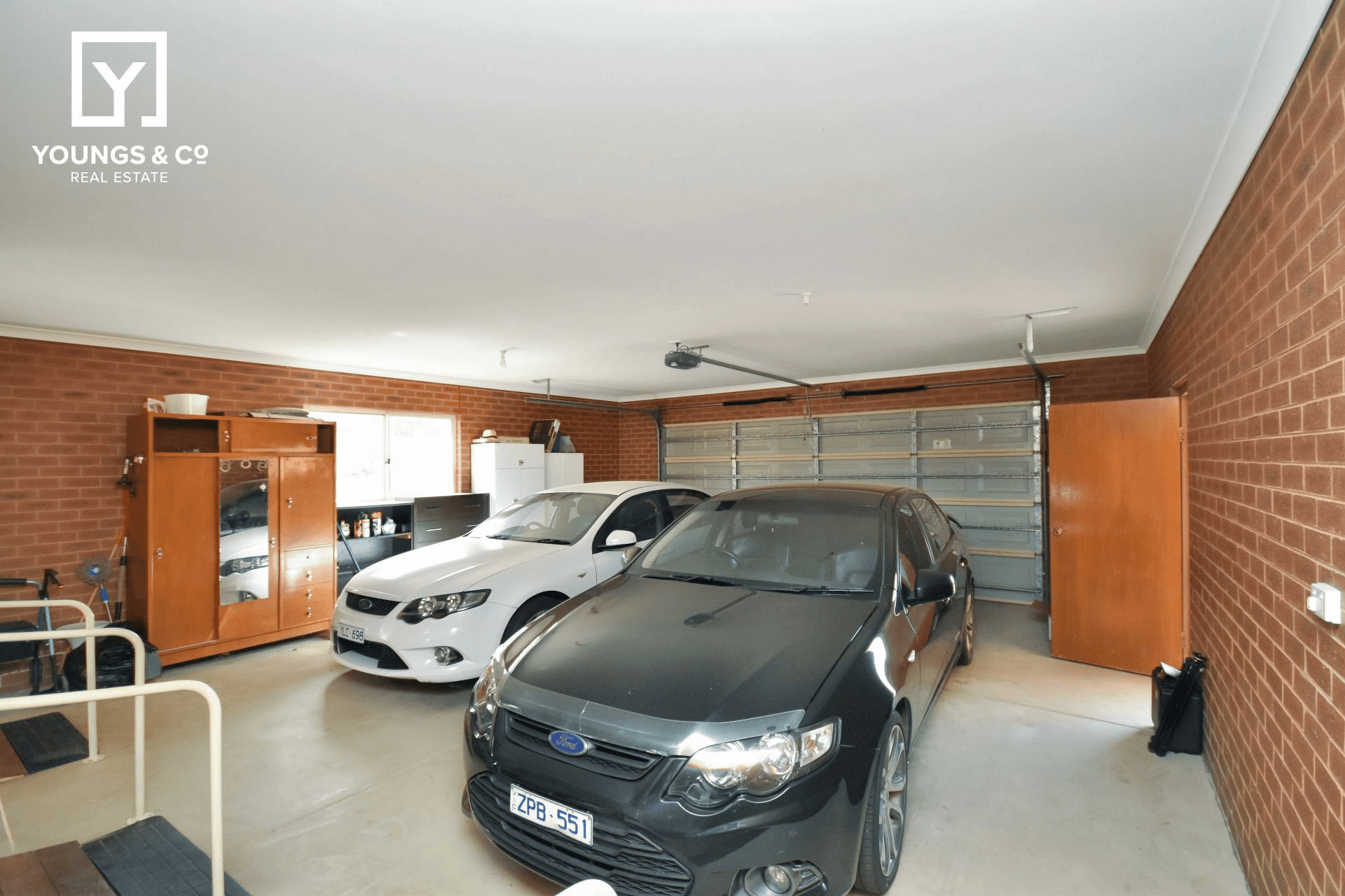 7 Hepburn Pl, Kialla, VIC 3631