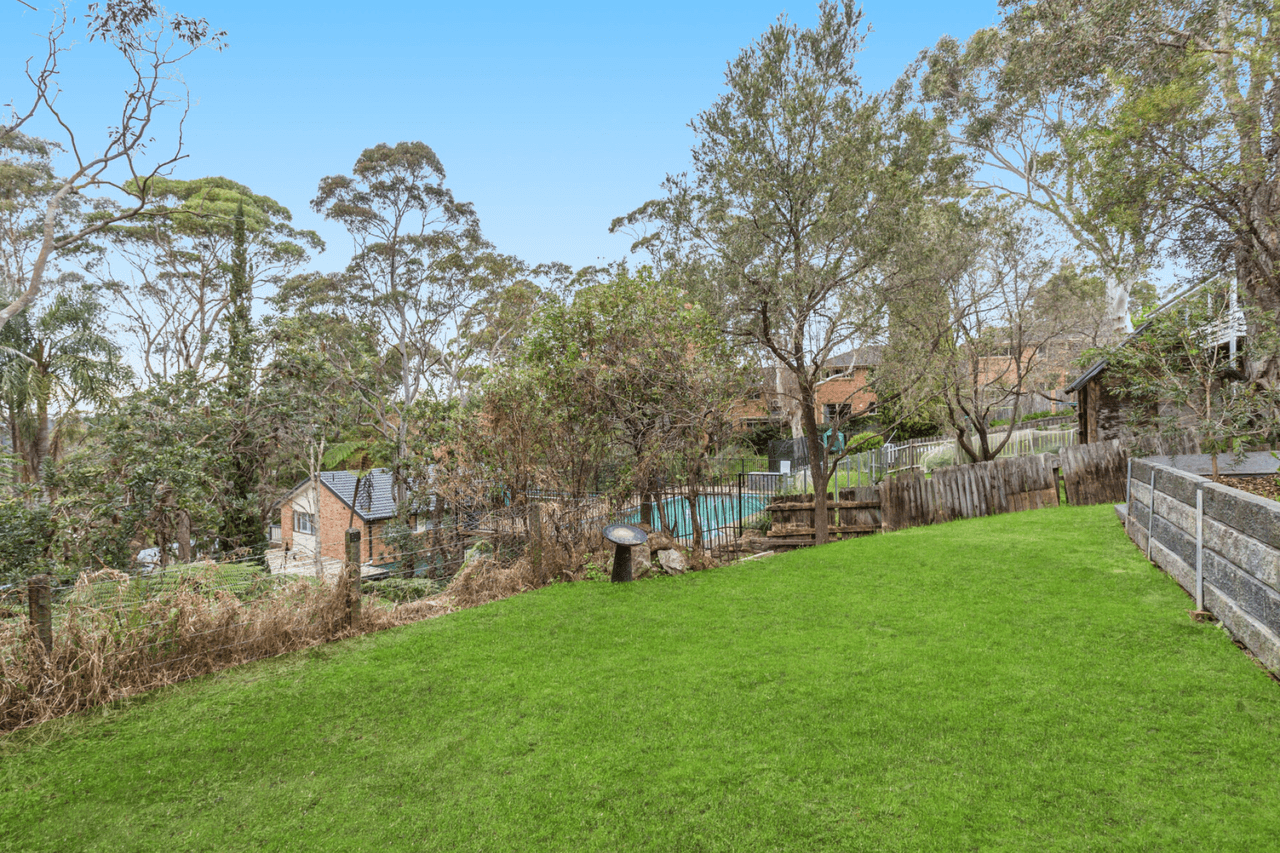 222 Somerville Road, Hornsby Heights, NSW 2077