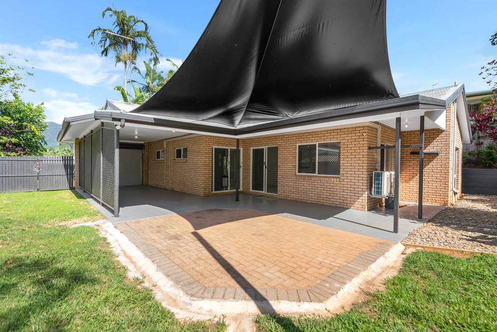 242 Robert Road, Bentley Park, QLD 4869