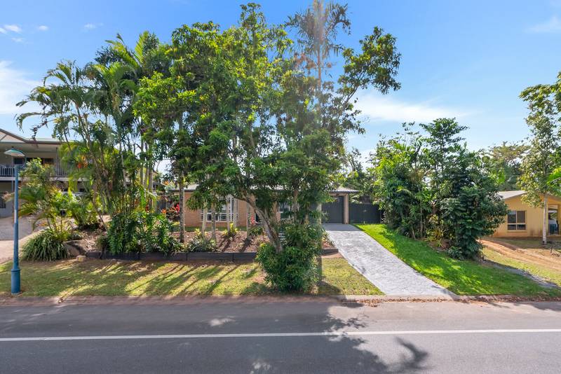 242 Robert Road, Bentley Park, QLD 4869