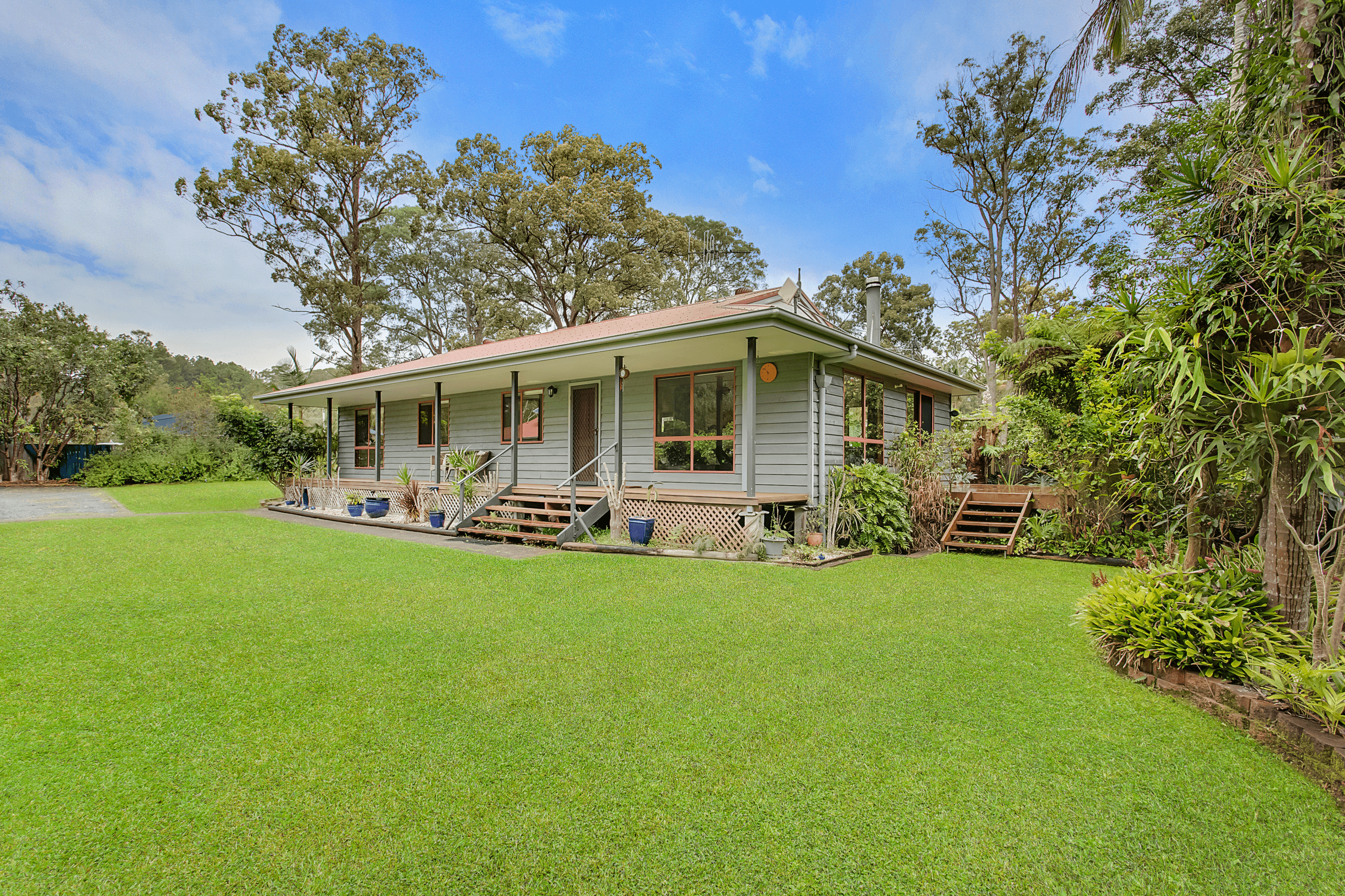 3 Railway Street, JOHNS RIVER, NSW 2443