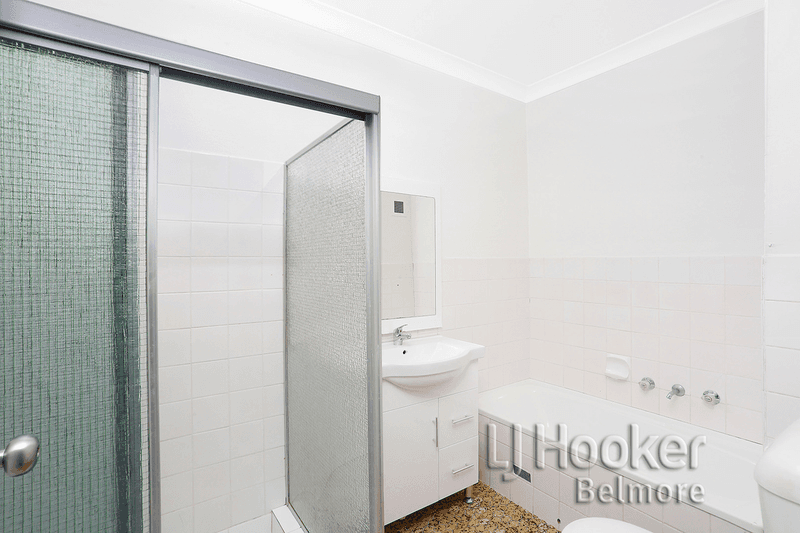 6/33 Sir Joseph Banks Street, BANKSTOWN, NSW 2200