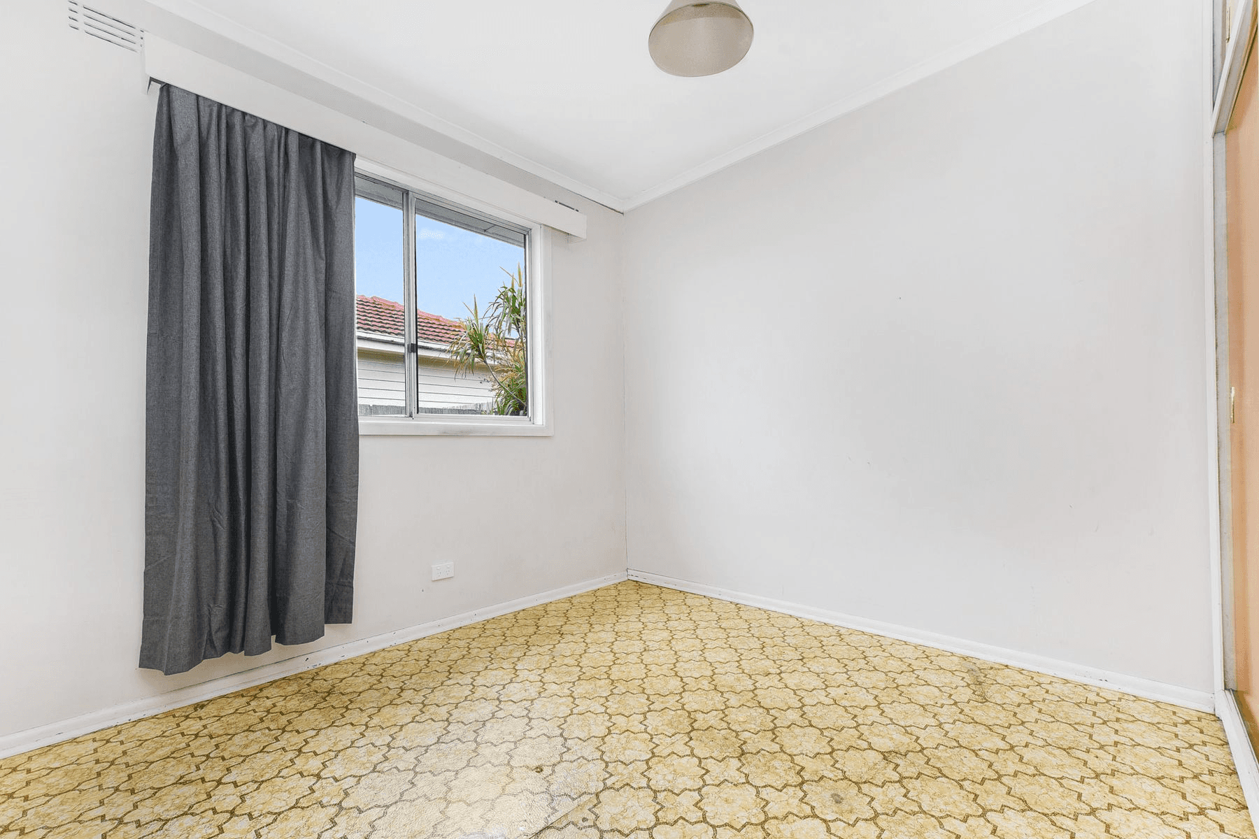 15 Westall Road, CLAYTON SOUTH, VIC 3169