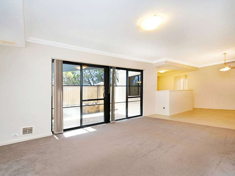 Unit 5/45 Halliday Grove, HILLARYS, WA 6025