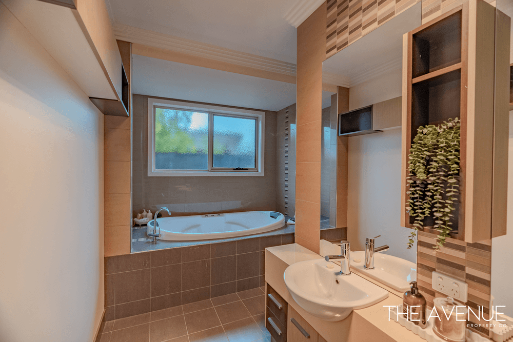 11 The Close, MOUNT WAVERLEY, VIC 3149
