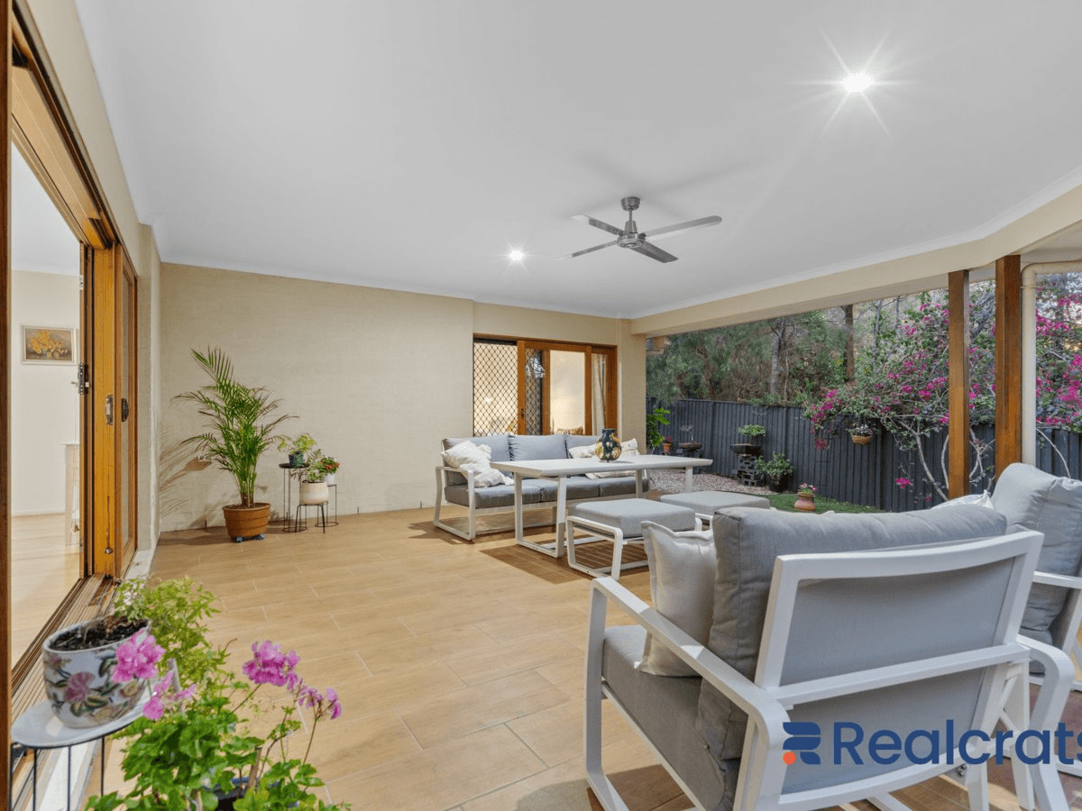 17 Penglase Place, DOOLANDELLA, QLD 4077