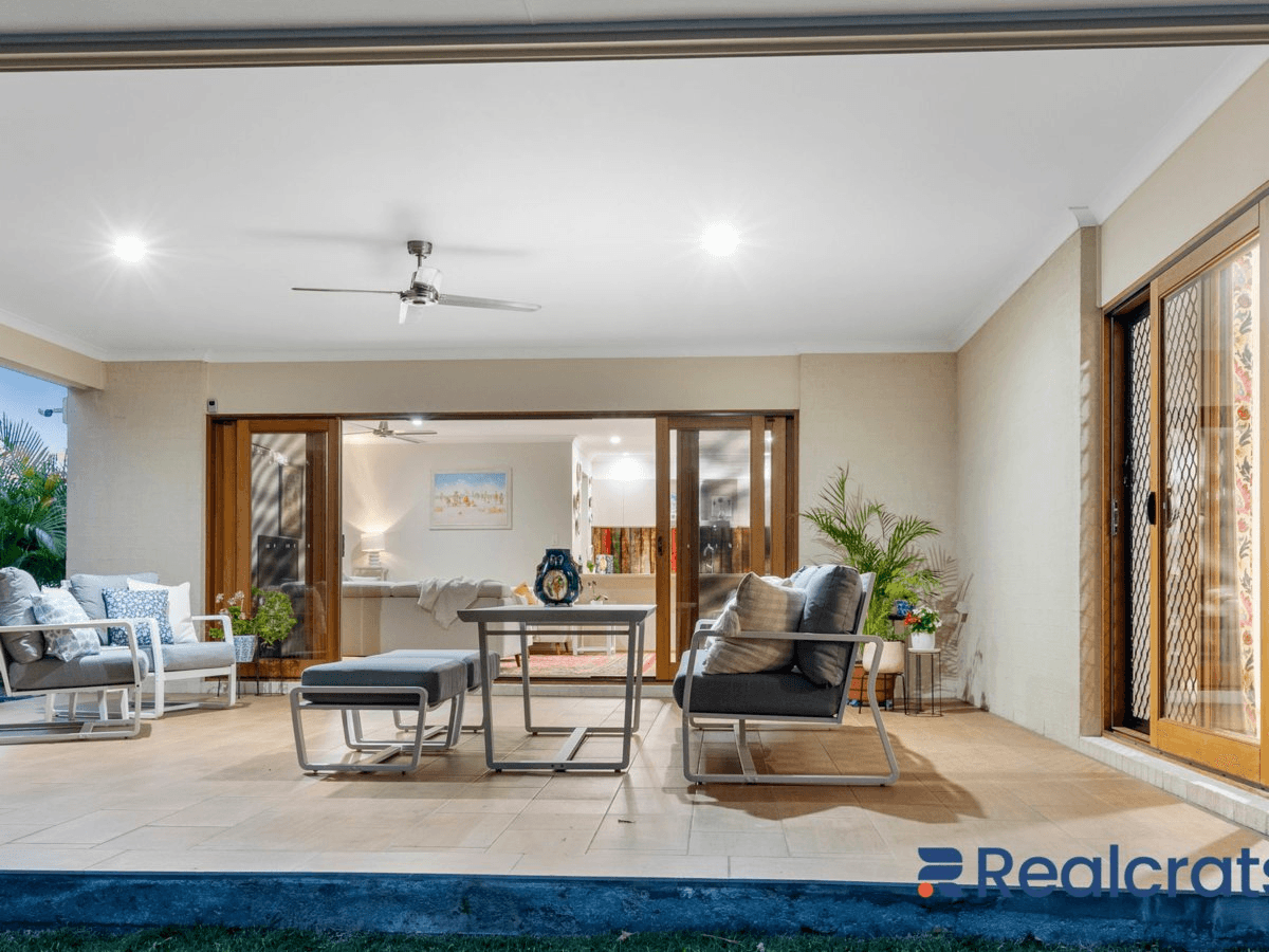 17 Penglase Place, DOOLANDELLA, QLD 4077