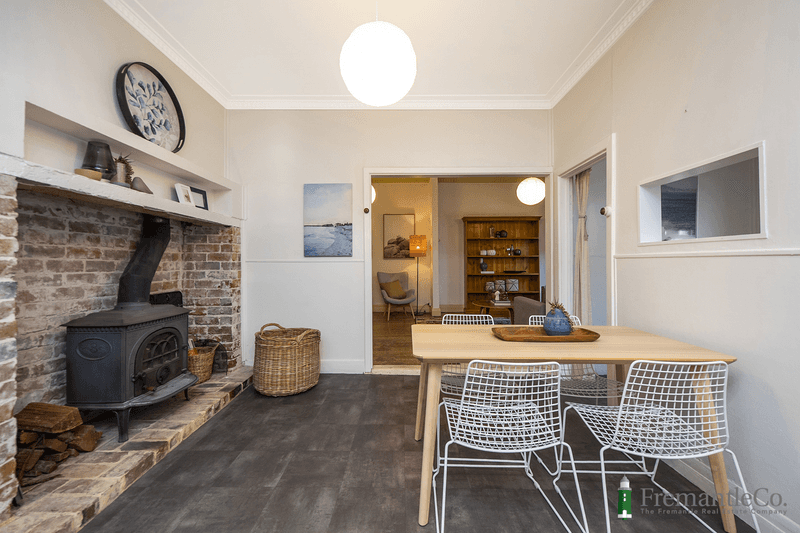 29 Swanbourne St, Fremantle, WA 6160