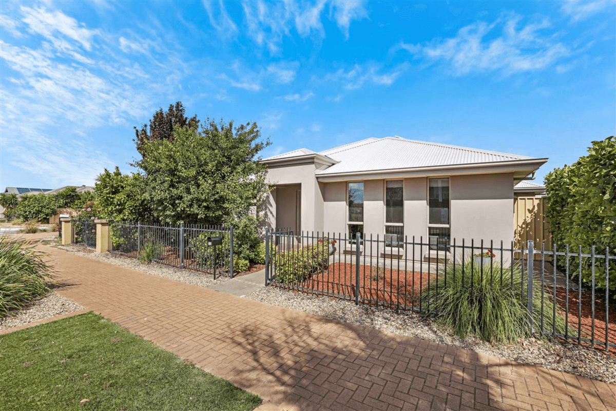 753 Grand Boulevard, Seaford Meadows, SA 5169