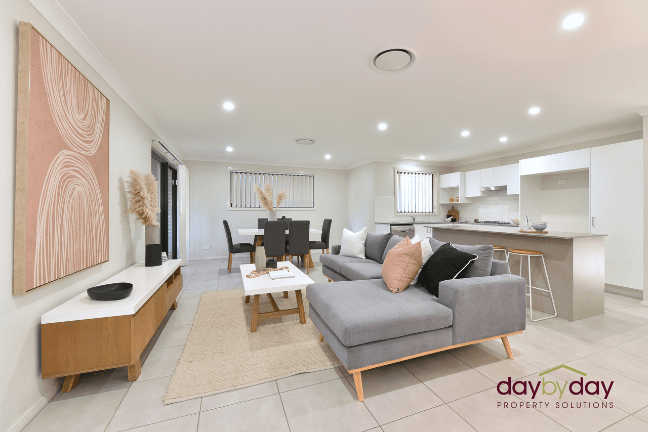 10 Kaiyin St, Fletcher, NSW 2287