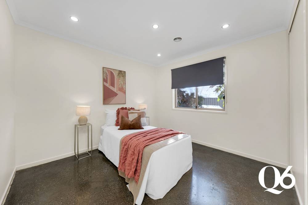 35 Hunts Cross Way, Caroline Springs, VIC 3023