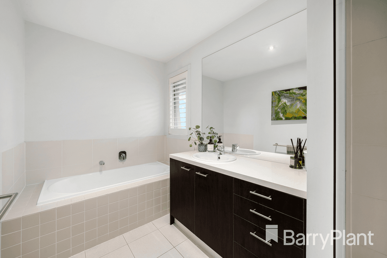 6 Evan Smith Close, Macleod, VIC 3085