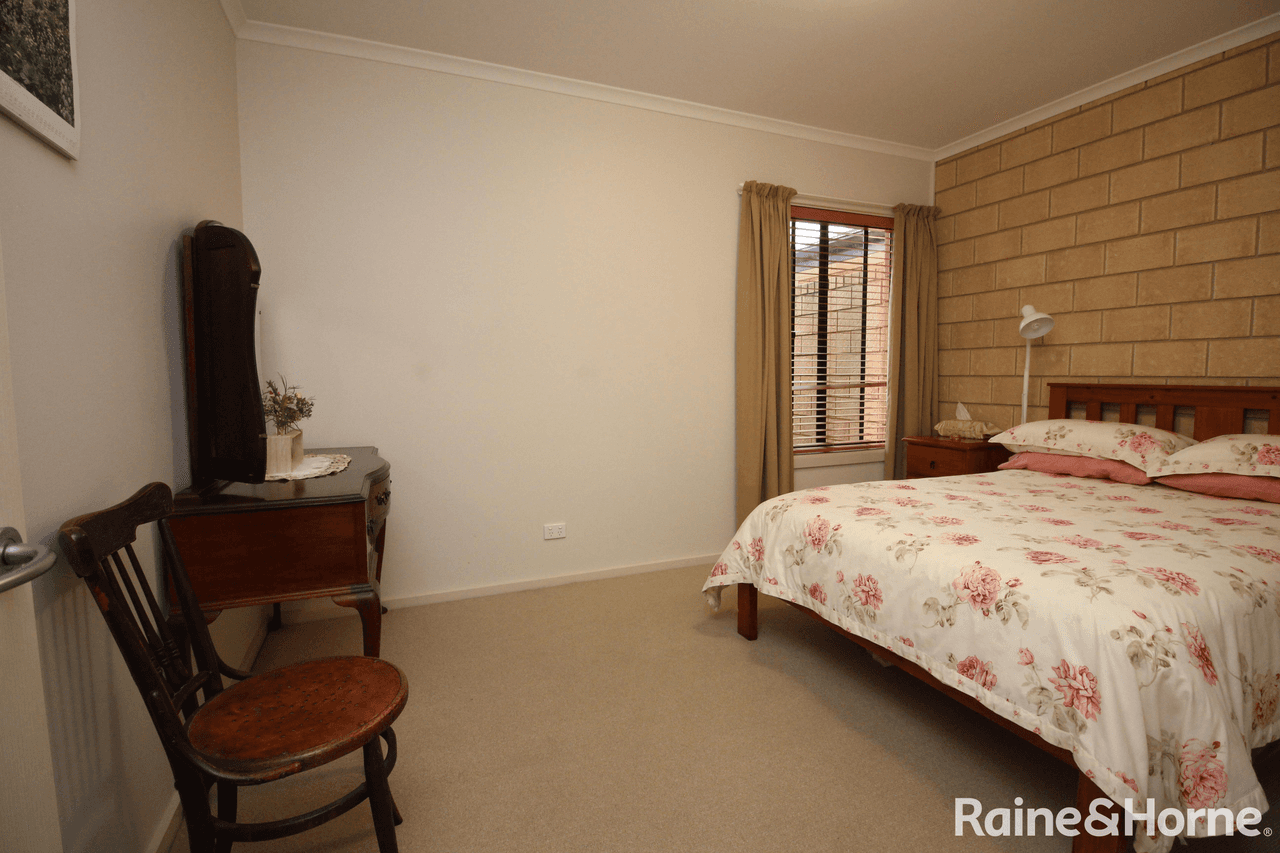 1/1 Windamere Crescent, PORT LINCOLN, SA 5606