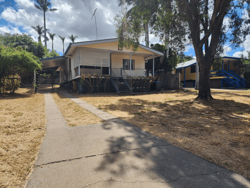 4 Rogers St, Moura, QLD 4718