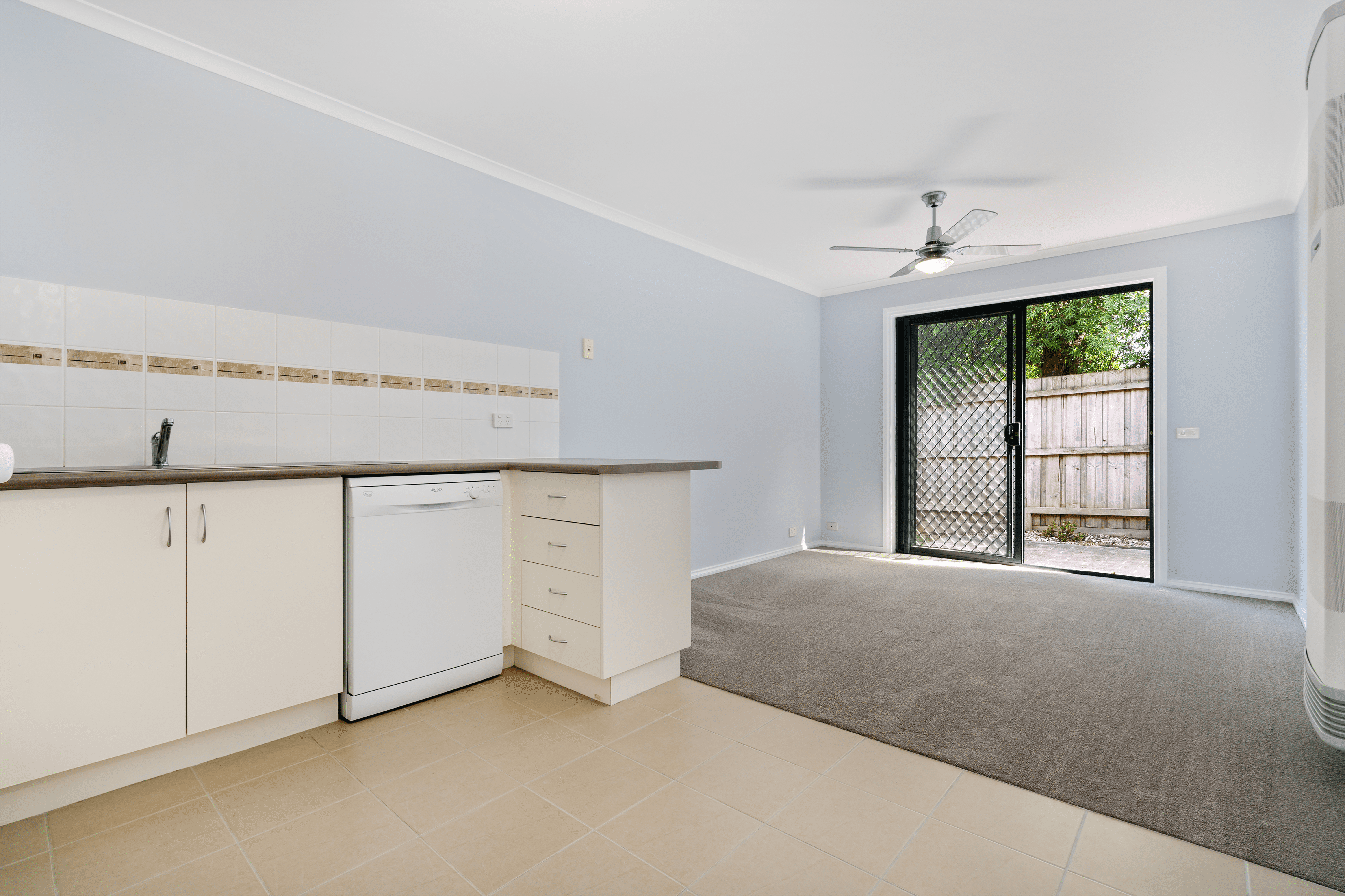 1/12 Daniel Drive, LANGWARRIN, VIC 3910